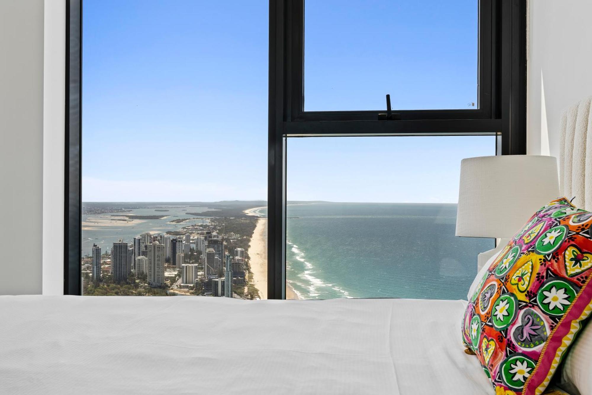 Surfers Paradise New Beachfront Apartments Gold Coast Luaran gambar