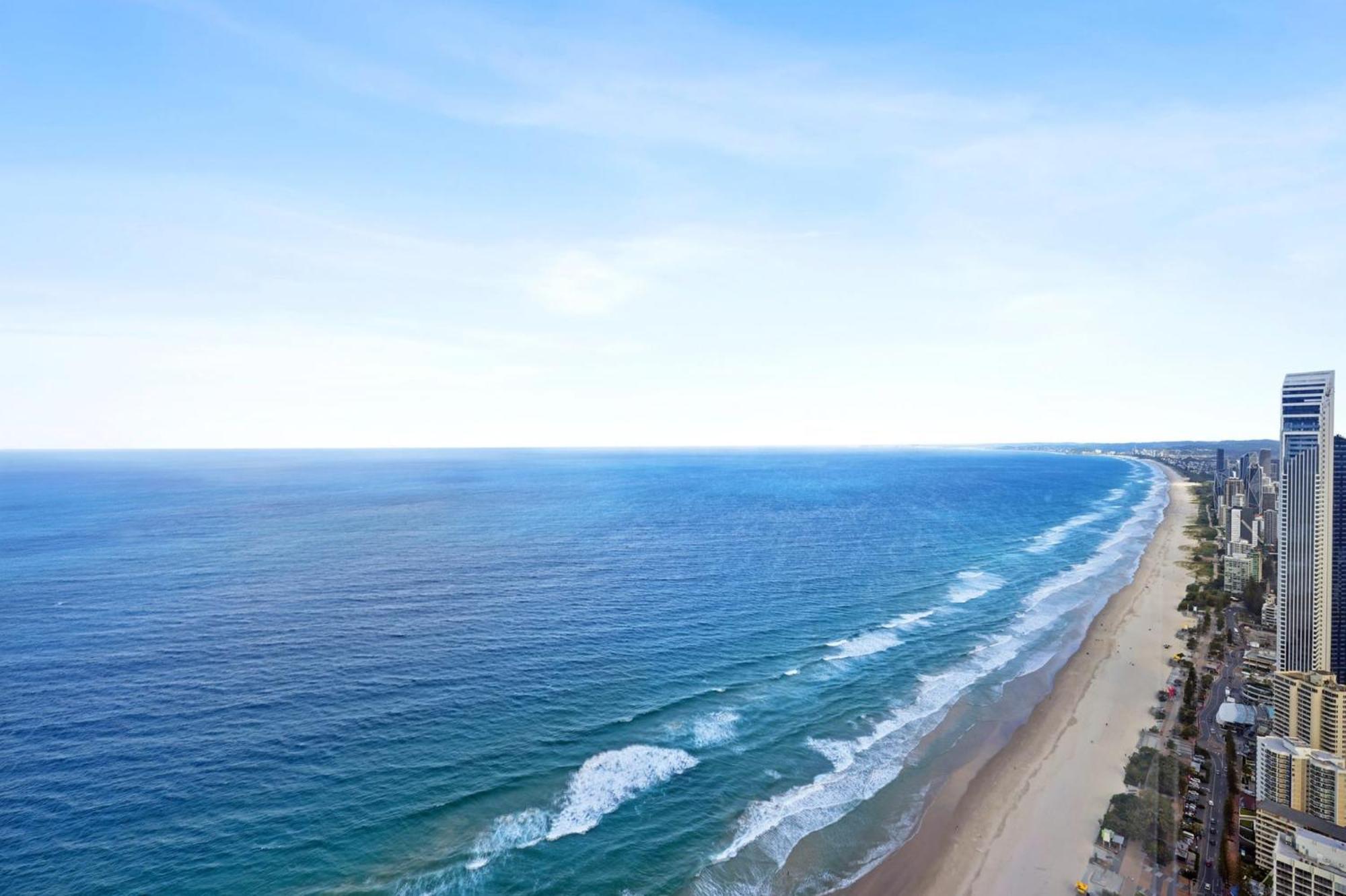 Surfers Paradise New Beachfront Apartments Gold Coast Bilik gambar