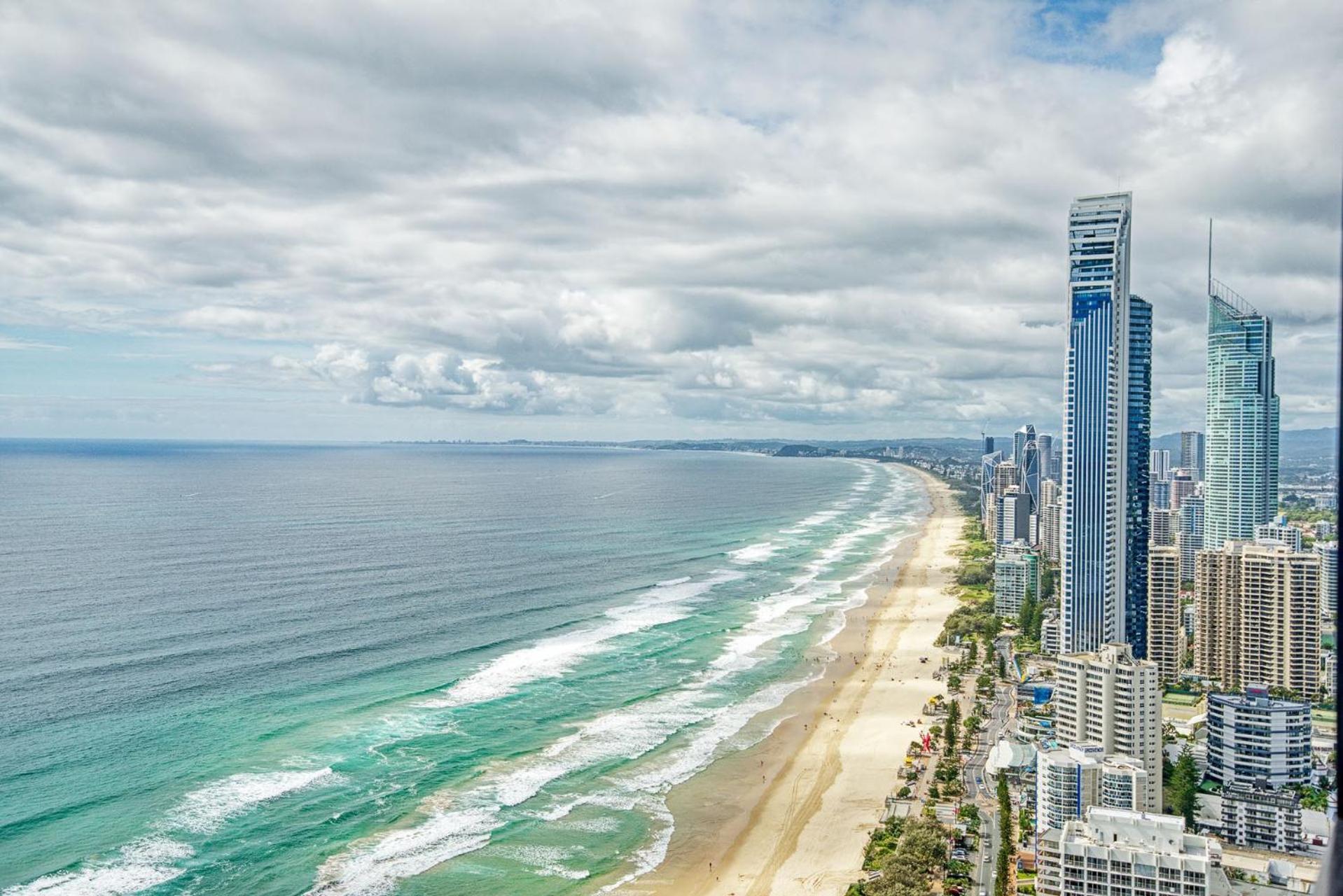 Surfers Paradise New Beachfront Apartments Gold Coast Luaran gambar